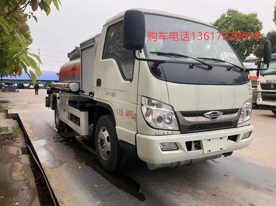 藍(lán)牌油車(chē)3_副本.jpg