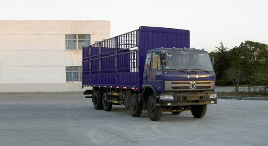 東風(fēng)前四后八倉(cāng)柵式運(yùn)輸車(chē)